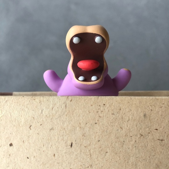 Hippo Ouch! Bookmark ~ Brand New! - Picture 8 of 11